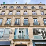 Urbanflat 05 - Courtyard Apartment In Central Paris